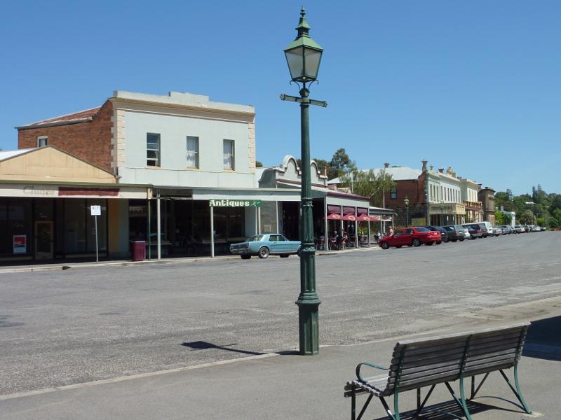 Clunes photos Travel Victoria & visitor guide