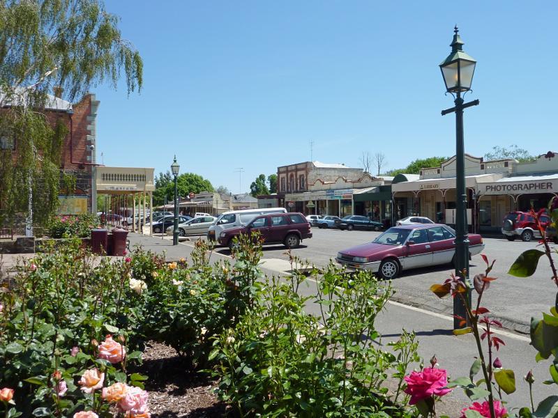 Clunes photos Travel Victoria & visitor guide