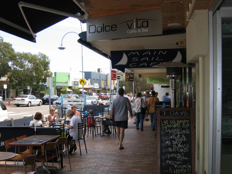 Mornington photos Travel Victoria & visitor guide