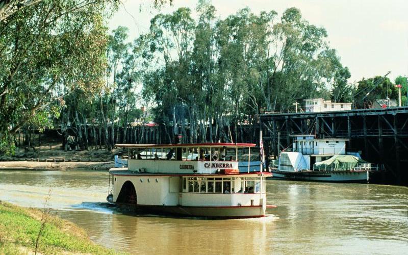Murray River photos  Travel Victoria: accommodation amp; visitor guide