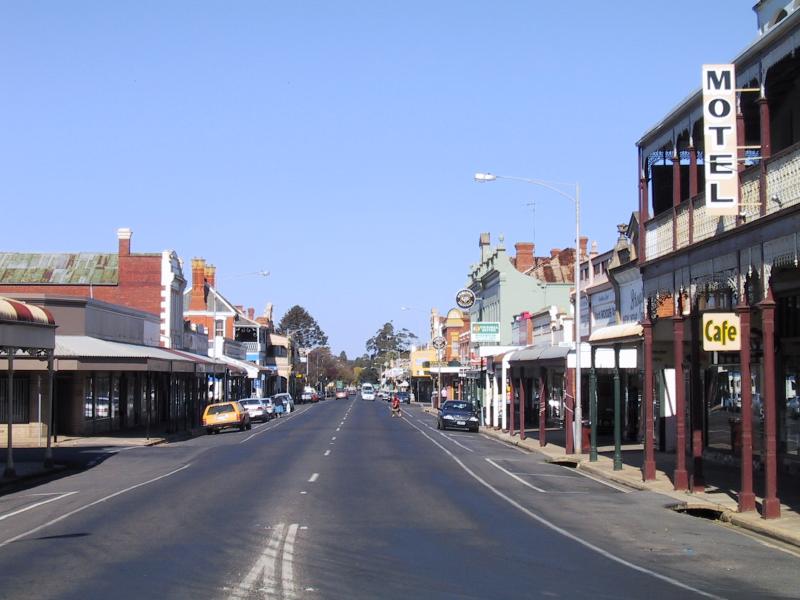 St Arnaud photos Travel Victoria & visitor guide