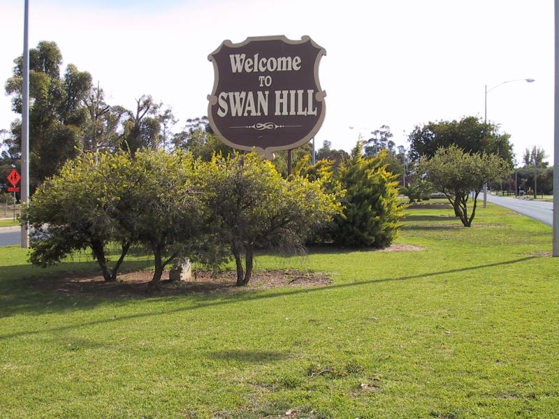 swan-hill-002.jpg