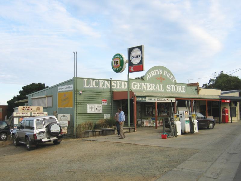 Aireys Inlet - General Store and shops, Great Ocean Road at Albert Avenue - General store