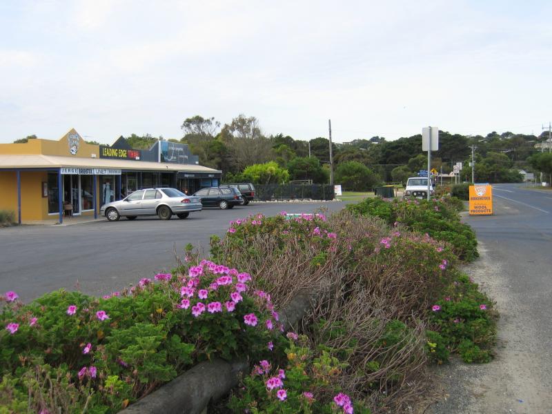 Aireys Inlet - Shops, Great Ocean Road at Inlet Crescent: View north-east along Great Ocean Road