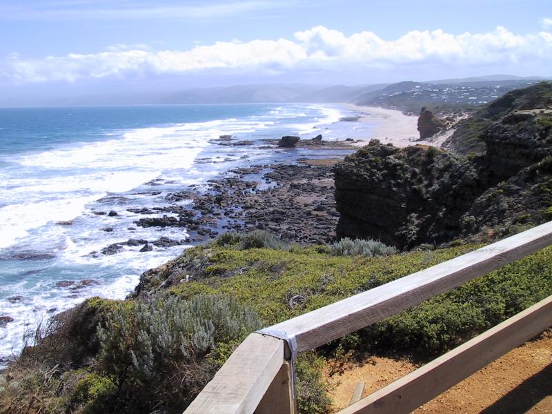 Aireys Inlet - Lighthouse at Split Point and coastal views: View west along coast to Fairhaven from Lighthouse