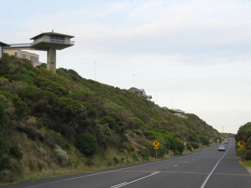 Aireys Inlet - Fairhaven, just west of Aireys Inlet: View east along Great Ocean Road