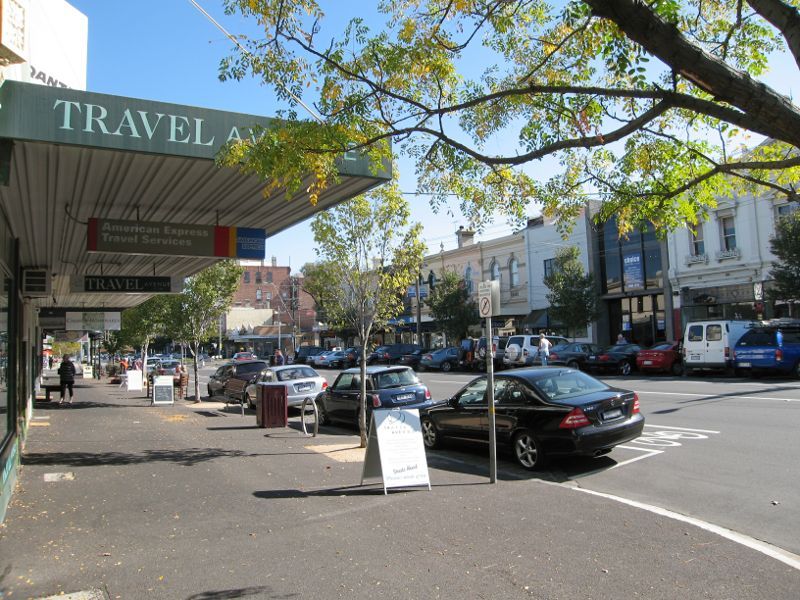Albert Park - Shops and commercial centre, Bridport Street: View south-west along Bridport St at Madden St