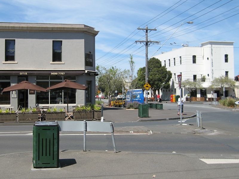 Albert Park - Shops and commercial centre, Bridport Street: View south-east across Bridport St at Montague St