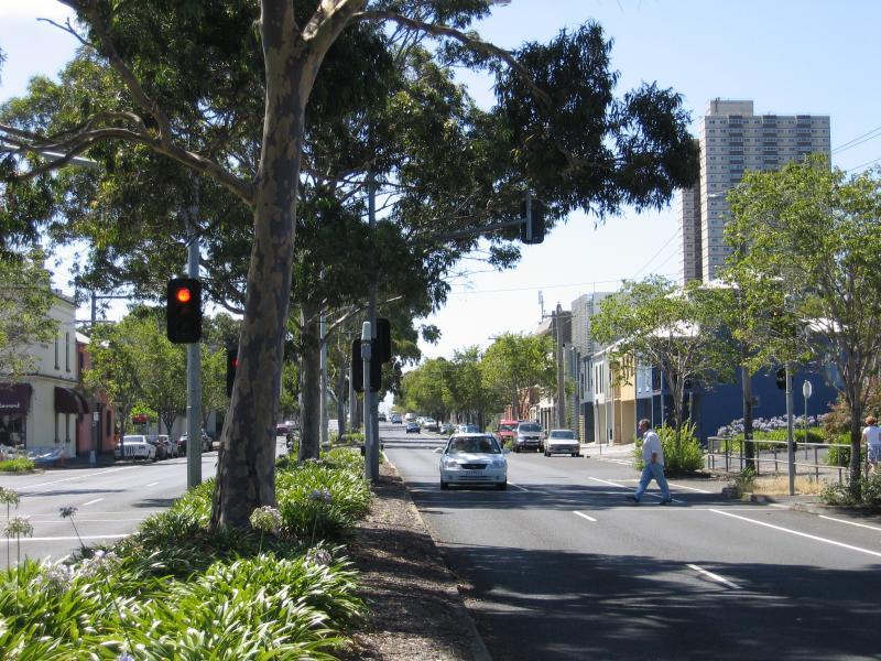 Albert Park - Ferrars Street: View north along Ferrars St towards Bridport St