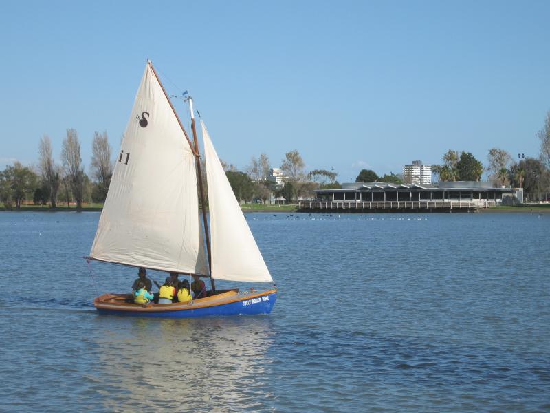 Albert Park - Albert Park Lake, Palms Lawn: View south across lake towards Carousel Function Centre