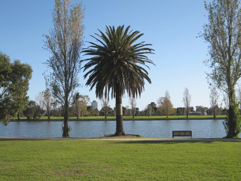 Albert Park - Albert Park Lake - southern end at Aughtie Drive, Ross Gregory Drive, Lakeside Drive - View west across lake from Lakeside Dr near Ross Gregory Dr