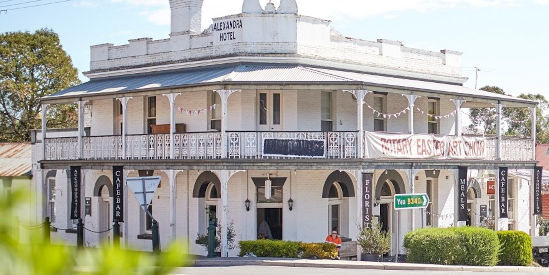 Alexandra Hotel, Alexandra