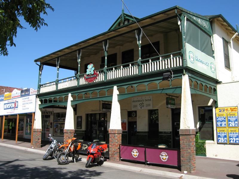 Alexandra - Commercial centre and shops: Shamrock Hotel, Grant St
