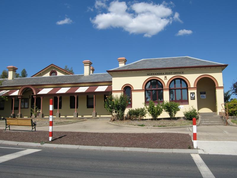 Alexandra - Commercial centre and shops: Alexandra Post Office, corner Downey St and Webster St