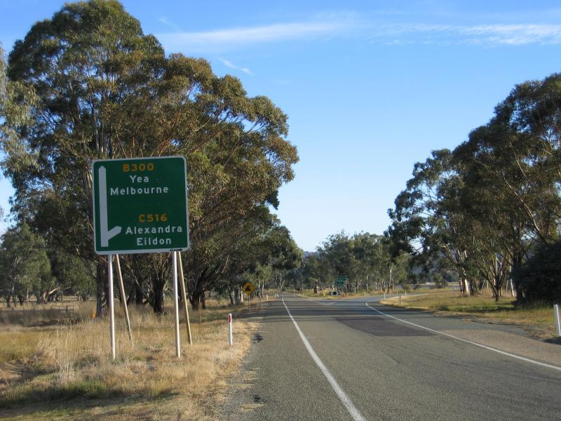 Alexandra - Yarck: View south-west along Maroondah Hwy towards Maroondah Link Hwy, south of Yarck