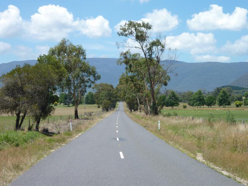 Alexandra - Cathedral Range and surroundings, south of Taggerty: View east along Cathedral La, east of Maroondah Hwy