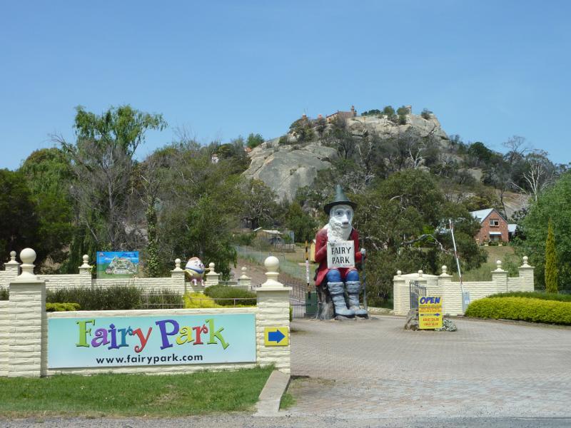 Anakie - Fairy Park, Ballan Road - Entrance to Fairy Park viewed from Ballan Rd