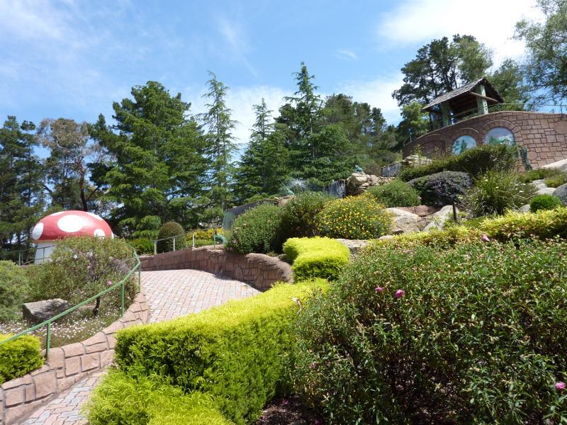 Anakie - Fairy Park, Ballan Road: Pathway near waterfall and Frog Prince