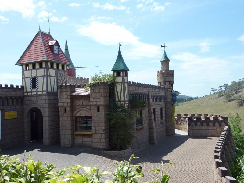 Anakie - Fairy Park, Ballan Road: Castle Cafe