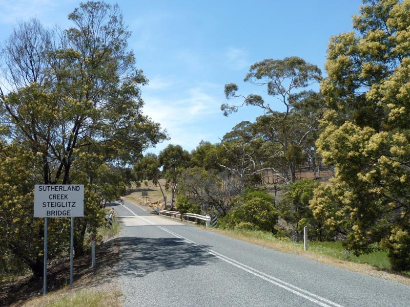 Anakie - Town of Steiglitz, Meredith Road west of town centre: Steiglitz Bridge, view east along Meredith Rd towards Sutherland Creek