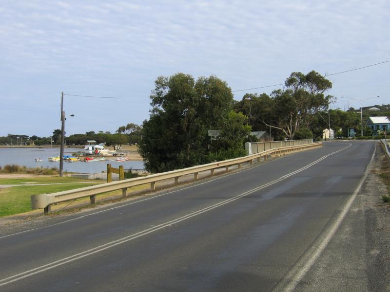 Anglesea - Anglesea River through the town and surroundings: View south along Great Ocean Road towards bridge over river