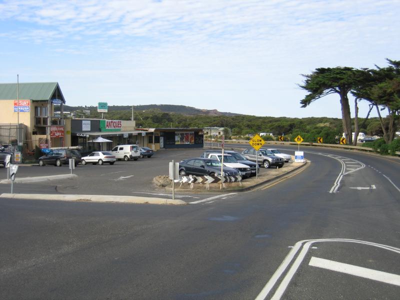 Anglesea - Shops, Great Ocean Road at Tonge Street: View east along Great ocean Road at Tonge St