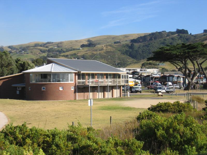 Apollo Bay - Foreshore Reserve in town centre, Great Ocean Road: Surf Lifesaving Club