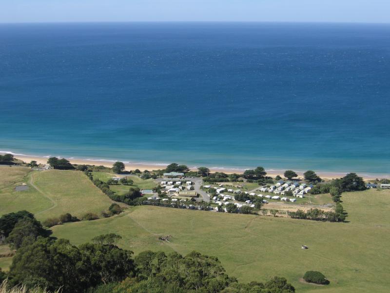 Apollo Bay - Marriners Lookout: View down to coast and caravan park