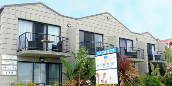 Waterfront Motor Inn