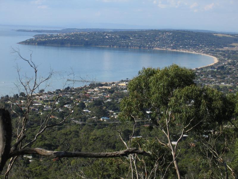 Arthurs Seat - Views near Franklin Point: View north-east towards Mount Martha