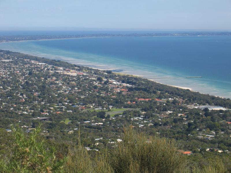 Arthurs Seat - Chapmans Point: View west across Mornington Peninsula