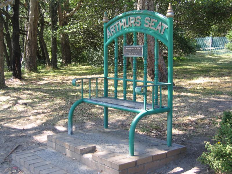 Arthurs Seat - Other attractions at the peak: Arthurs Seat