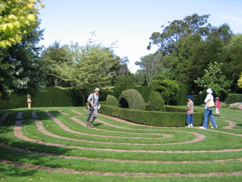 Arthurs Seat - The Enchanted Maze Garden, Purves Road: Turf Maze