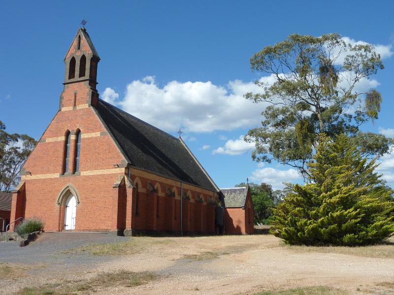 Avoca - Around Avoca: Anglican Church, corner Barnett St and Russell St
