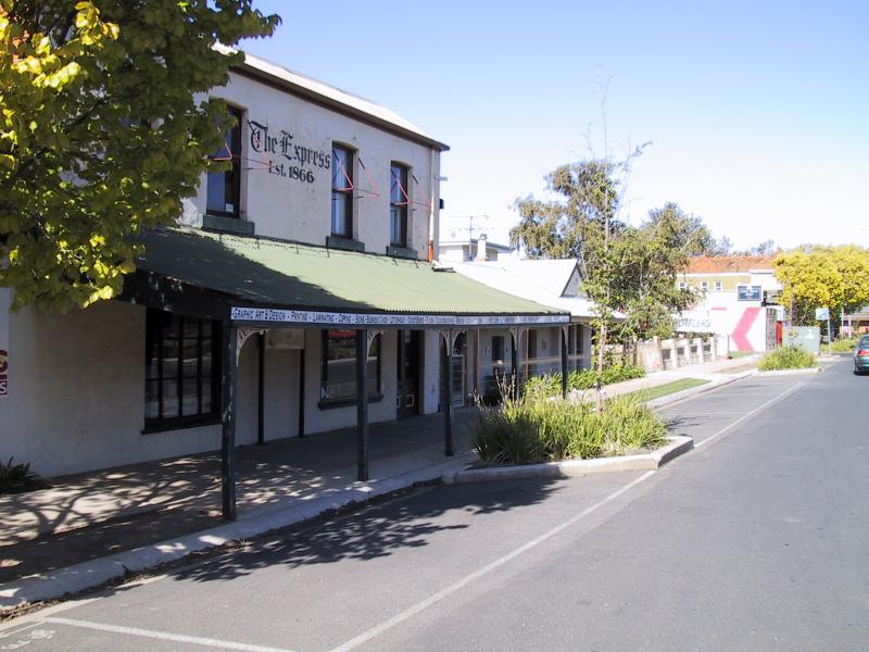 Bacchus Marsh photos Travel Victoria & visitor guide