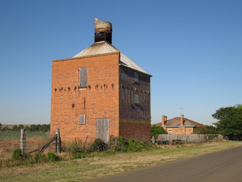 Bacchus Marsh - Taverner Street: Chicory Kiln, east of Fisken St