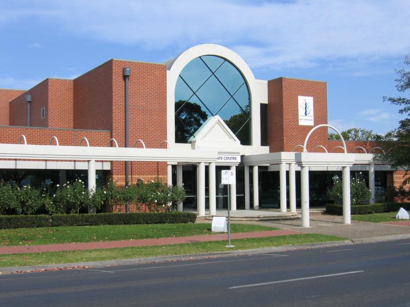 Bairnsdale - Commercial centre and shops: East Gippsland Shire council offices, Main St at McCulloch St