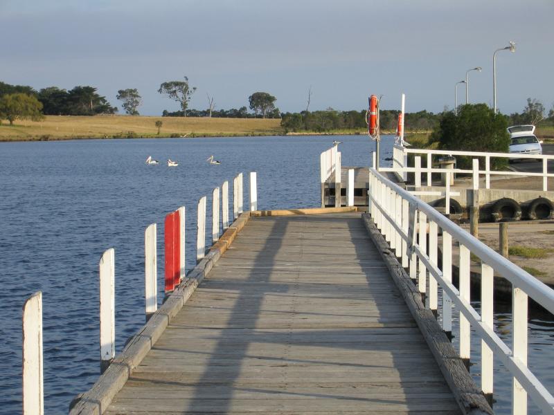 Bairnsdale - Nicholson, east of Bairnsdale on Princes Highway: View south along Nicholson River at Nicholson Jetty