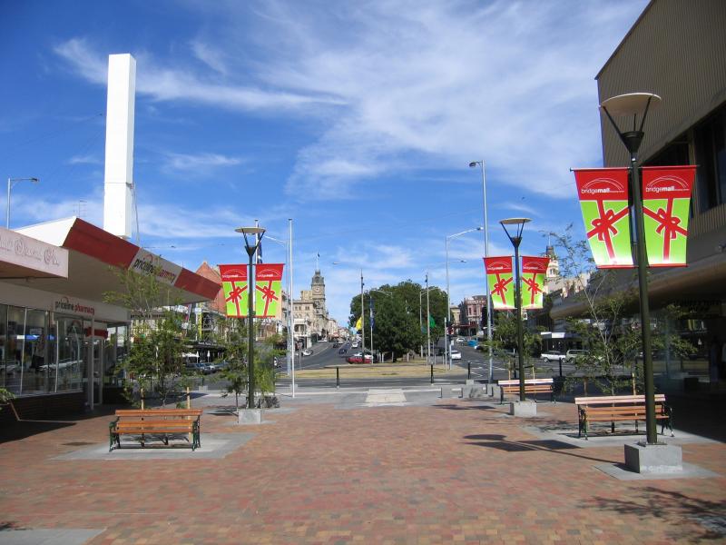 Ballarat - Bridge Street Mall, Bakery Hill and surroundings: View west along Bridge Mall towards Sturt St and Grenville St
