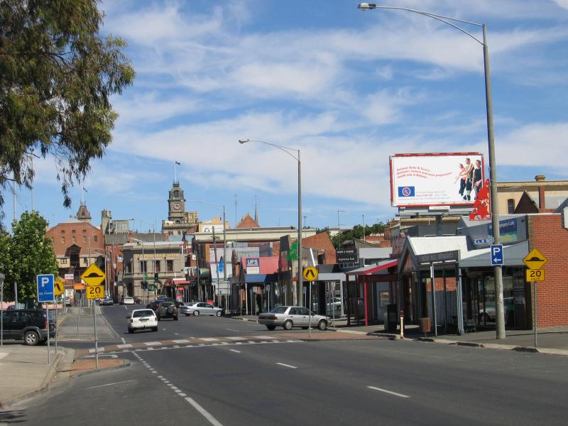 Ballarat - Bridge Street Mall, Bakery Hill and surroundings: View west along Little Bridge St between Peel St and Grenville St