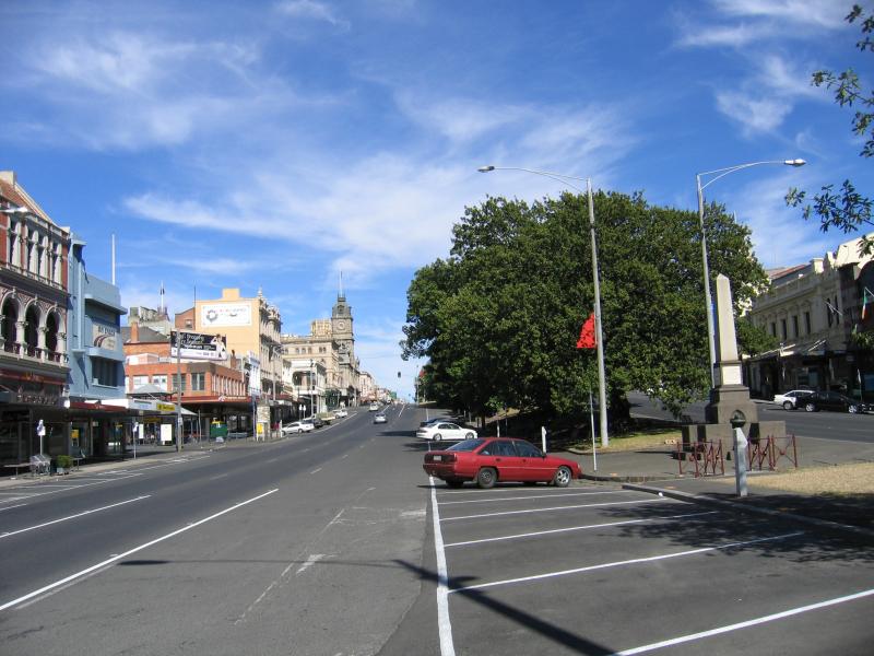 Ballarat - Shops and commercial centre in Sturt Street: View west along Sturt St between Albert St and Grenville St