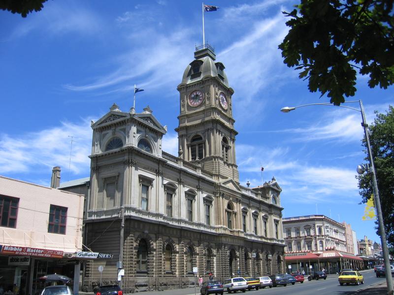 Ballarat - Shops and commercial centre in Sturt Street: Town Hall, view west along Sturt St towards Armstrong St