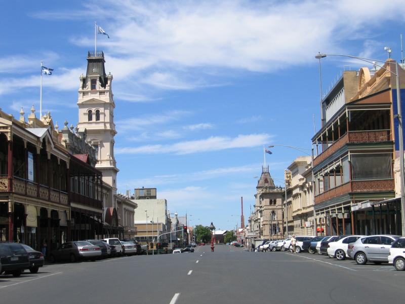Ballarat - Lydiard Street area: View south along Lydiard St between Mair St and Sturt St