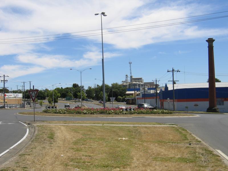 Ballarat - Doveton Street and Midland Highway area: View north along Doveton St towards Market St