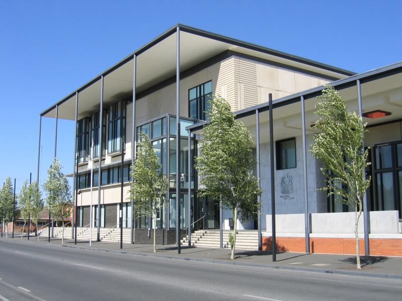 Ballarat - Dana Street area - Court House, view south along Grenville St towards Dana St