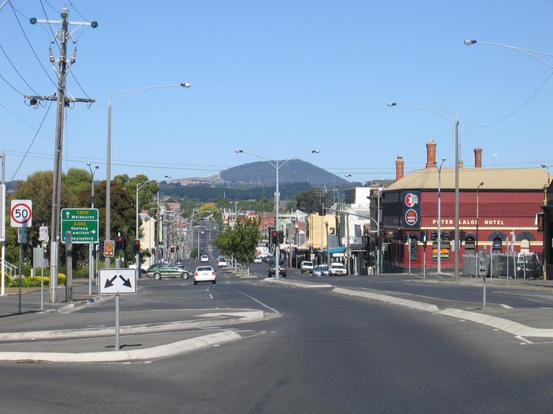 Ballarat - Mair Street area: View east along Mair St towards Doveton St