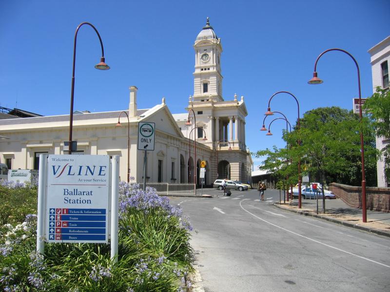 Ballarat - Ballarat Railway Station, Lydiard Street - View of station from Lydiard St