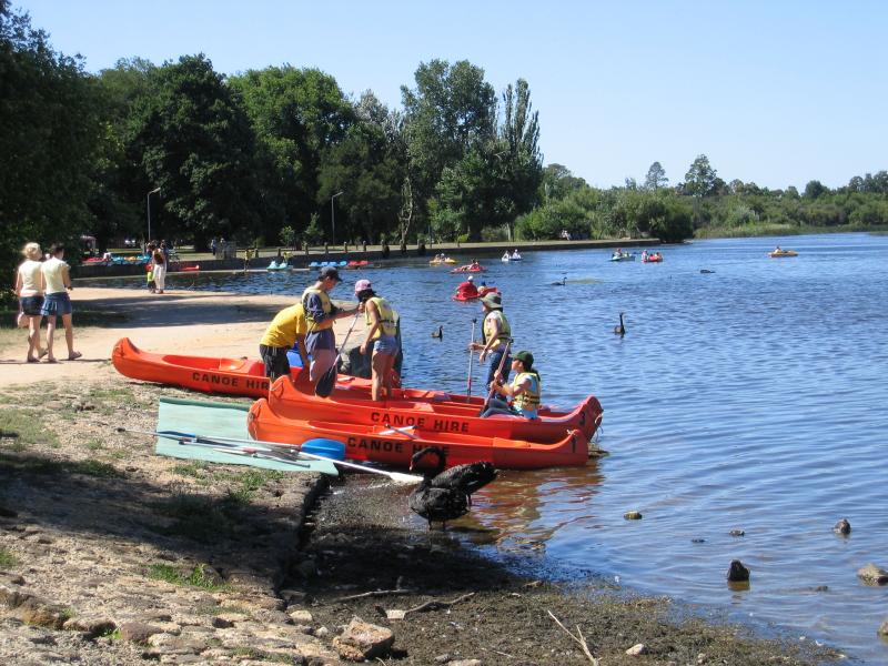 Ballarat - Lake Wendouree, western side near botanical gardens: Boating area