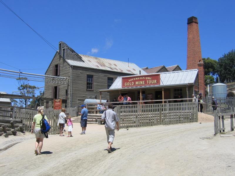 Ballarat - Sovereign Hill, Bradshaw Street: Gold mine
