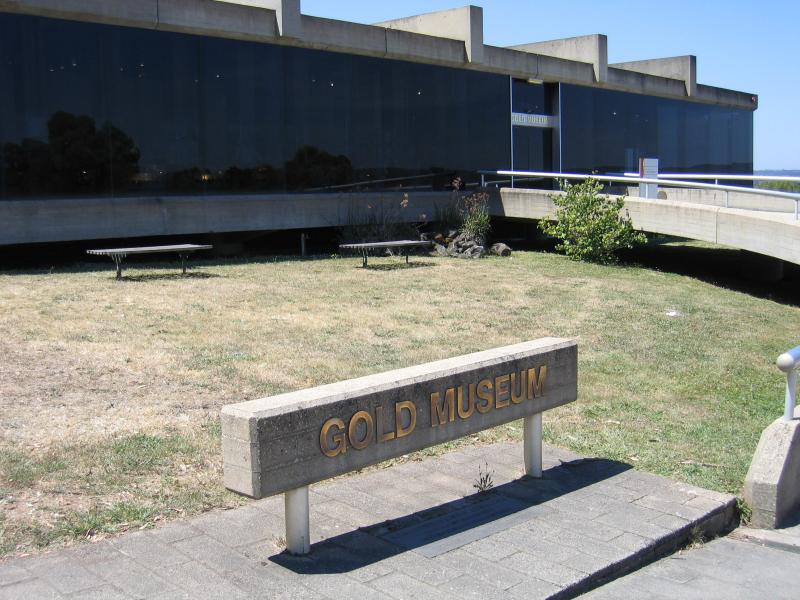 Ballarat - Gold Museum, Bradshaw Street: Entrance to gold museum